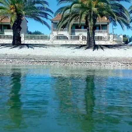θαλασσινό αγέρι Guest house Argos
