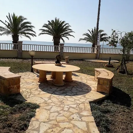 Πανσιόν θαλασσινό αγέρι *